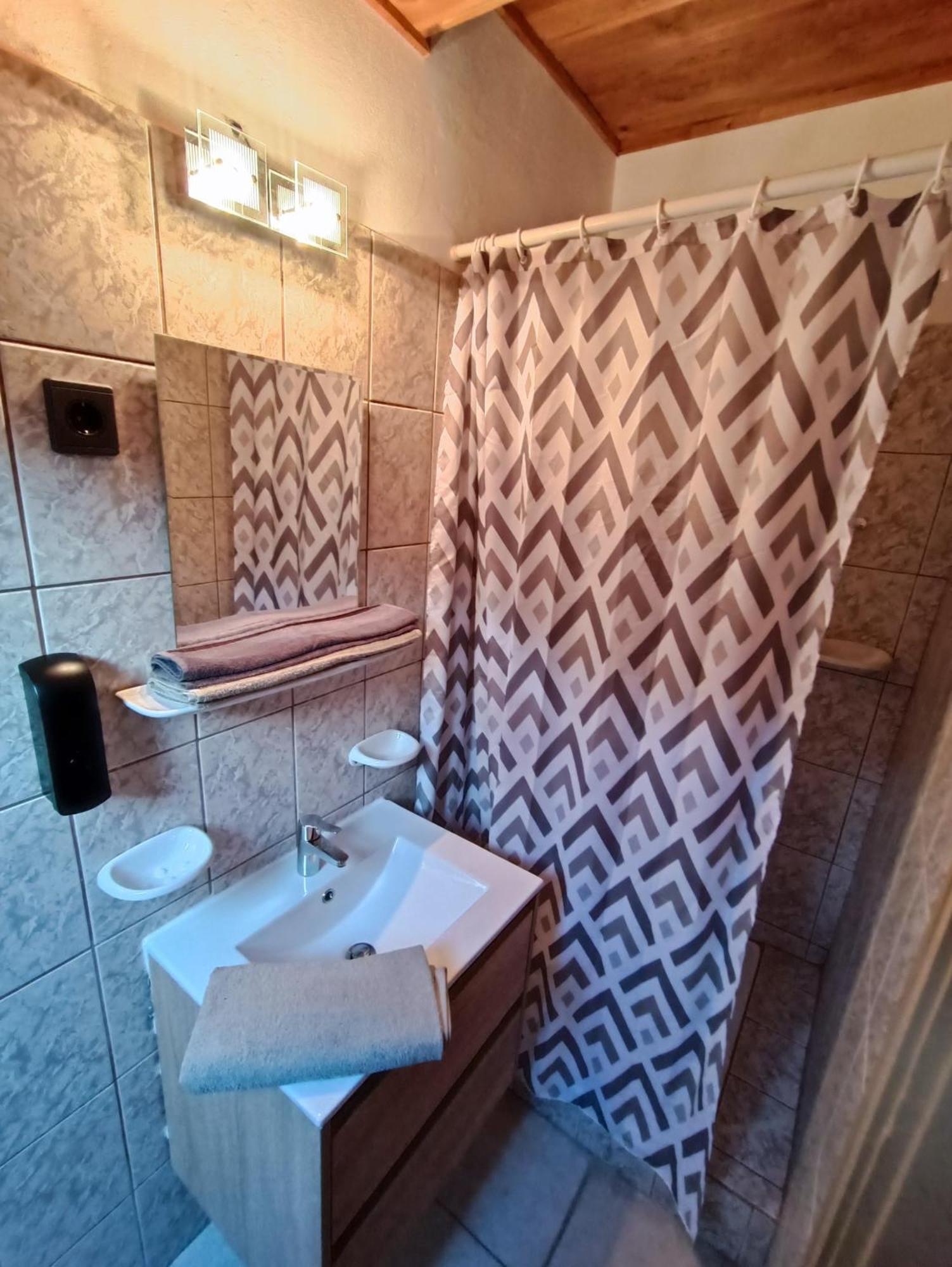 Apartamento Rózsa Apartman Zalakaros Exterior foto
