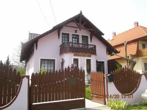 Apartamento Rózsa Apartman Zalakaros Exterior foto